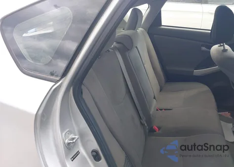 2012 Toyota Prius Three z USA, uszkodzony, nr VIN JTDKN3DU8C5496083